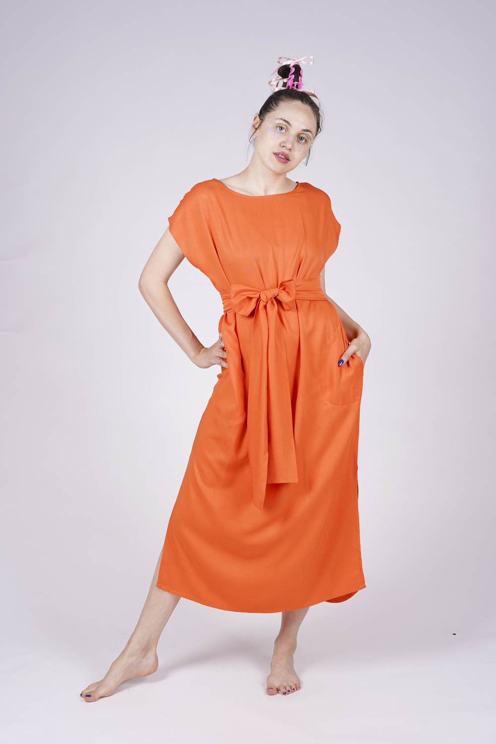 MILLA KLEID lang uni orange mit Gürtel