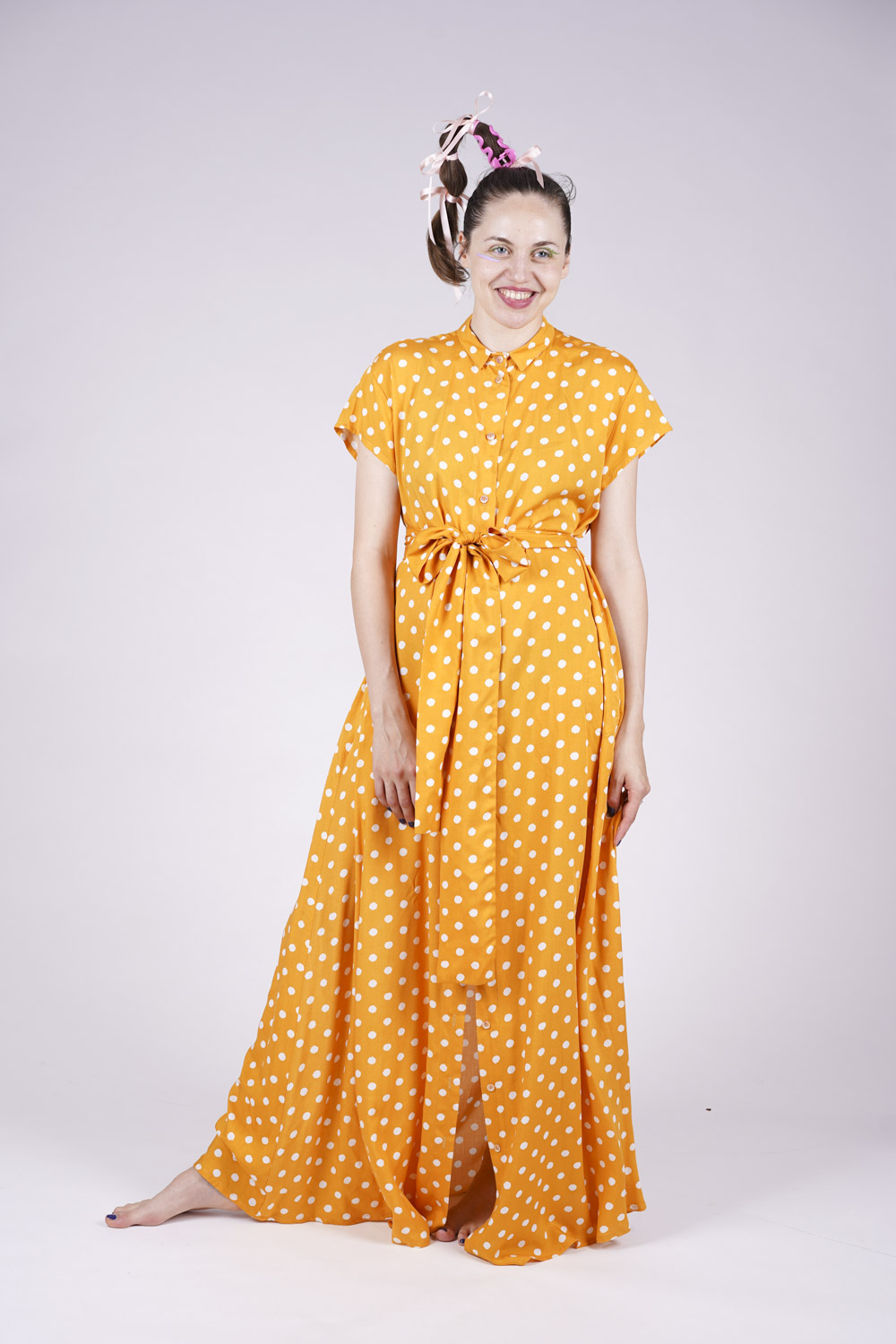 JULIA KLEID bodenlang kurzarm gelb mit Tupfen